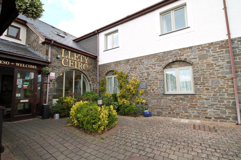 Llety Ceiro Guesthouse Aberystwyth Exterior foto